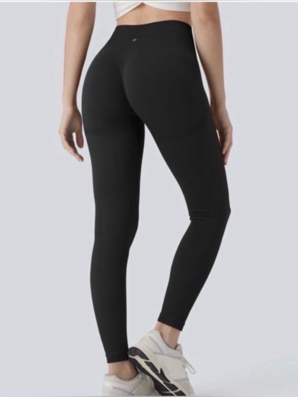 Halara Seamless Tummy Control Butt Lifting Leggings Black Size XS NWOT